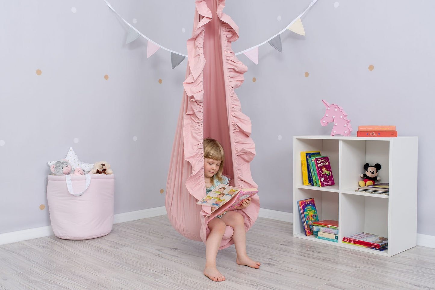 Hanging Cocoon Swing Powder Pink With Frill