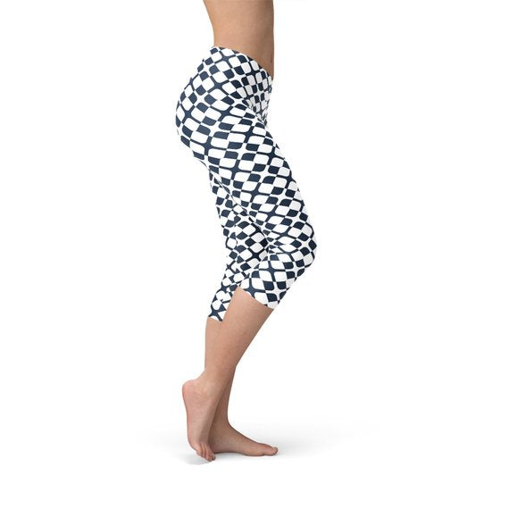 Womens Geometric Blue Tile Capri Leggings